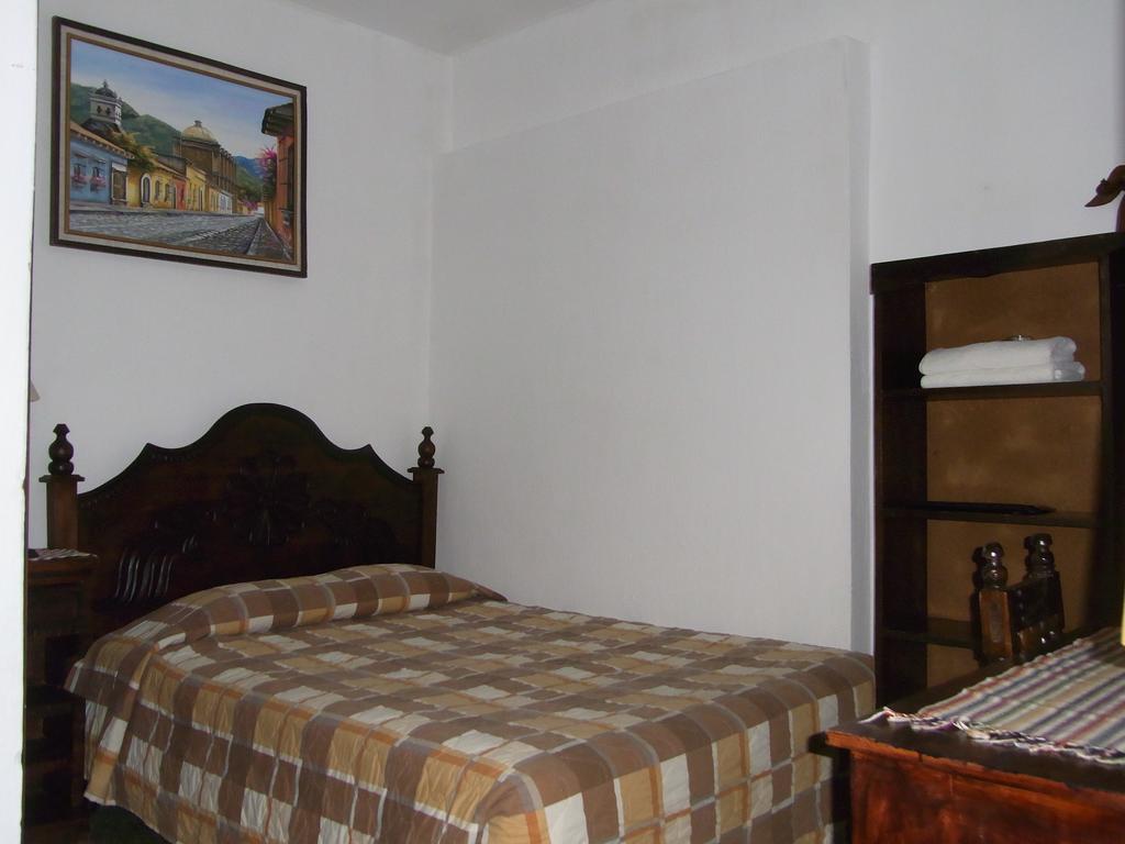 Posada Dona Luisa Антигуа-Гватемала Экстерьер фото